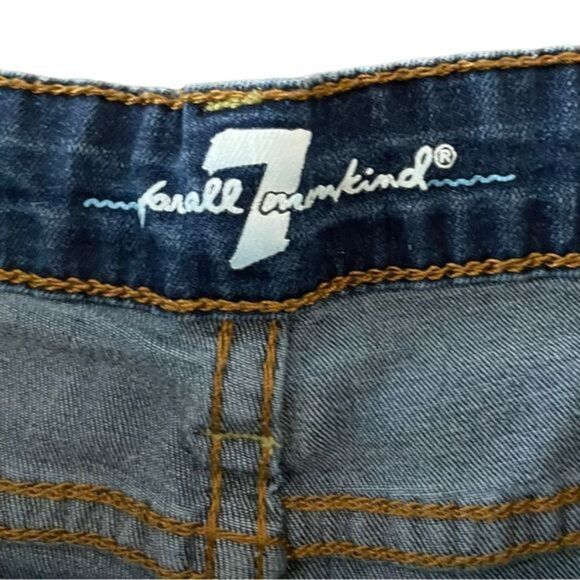 7 For All Mankind Bermuda Jean Shorts Size 10‎ Dark Wash - Picture 7 of 7